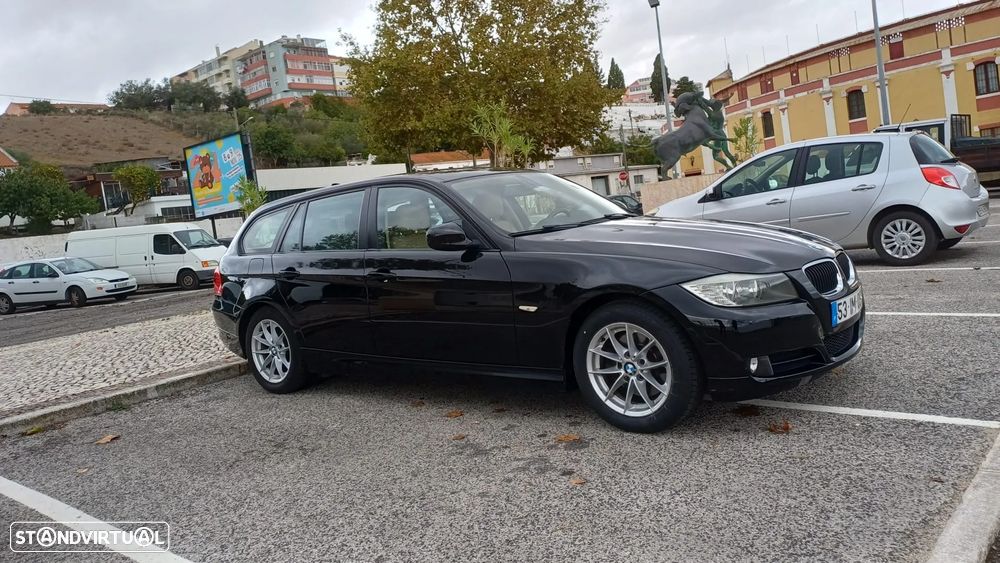 BMW 318 d Touring - 4