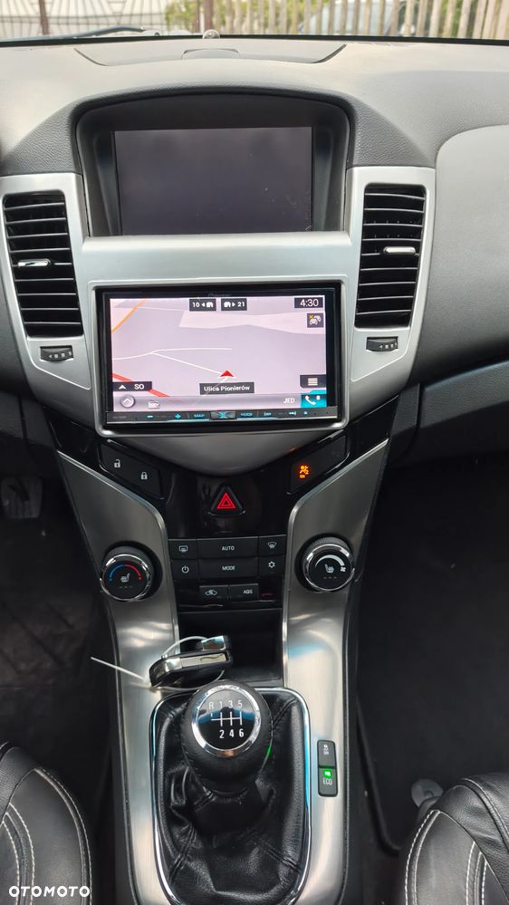Chevrolet Cruze 1.4T LTZ+ - 22