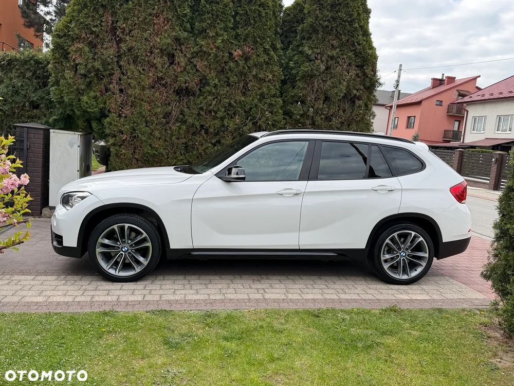 BMW X1 xDrive20d Sport Line - 16