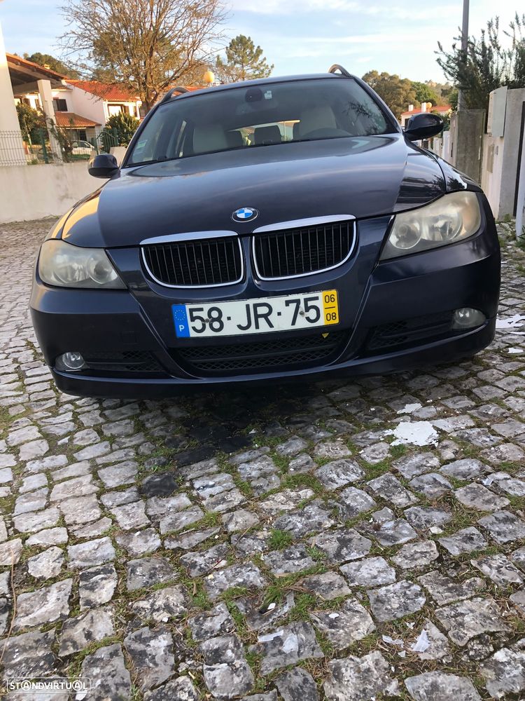 BMW 318 d - 2