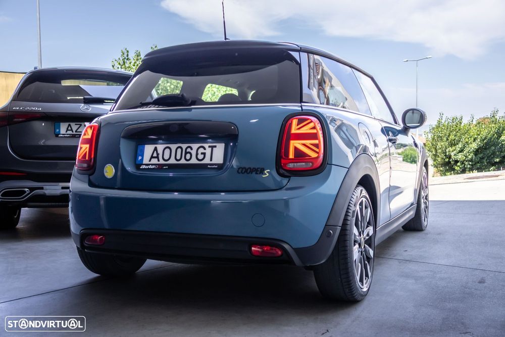 MINI 3 Portas Cooper E Classic S - 6