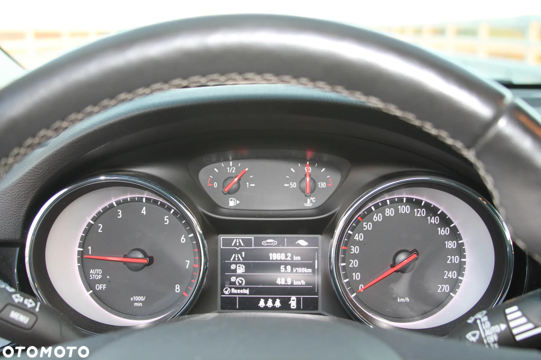 Opel Astra V 1.2 T Elegance S&S - 10