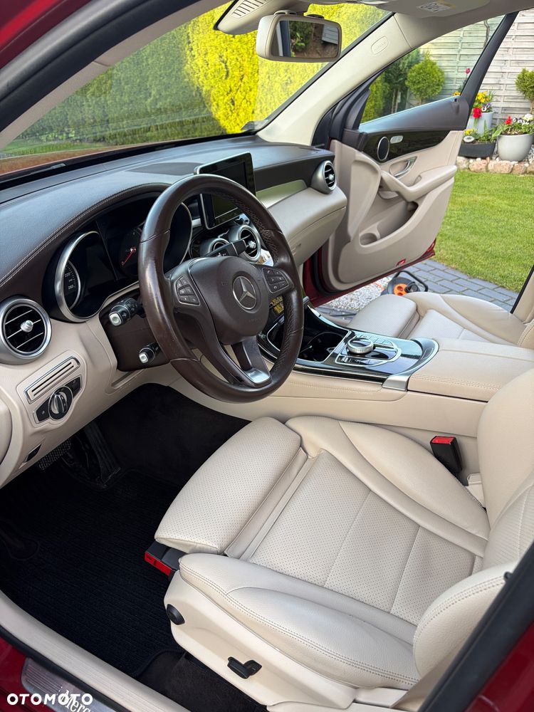 Mercedes-Benz GLC - 8