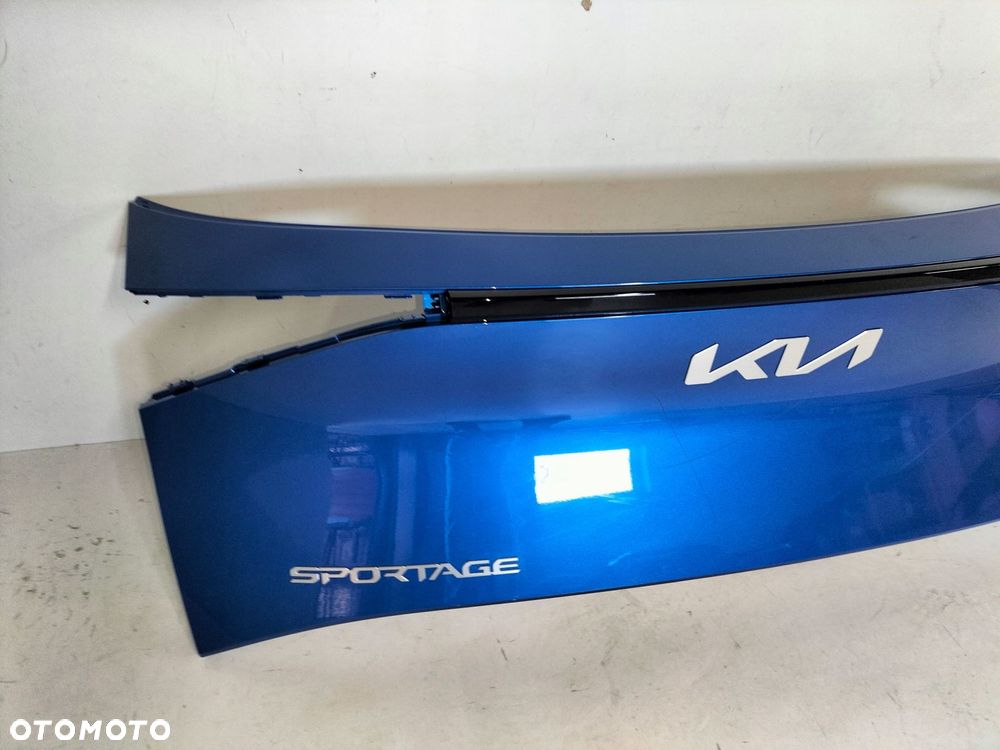 blenda nakładka klapy tył kia sportage 5 v 21- - 2