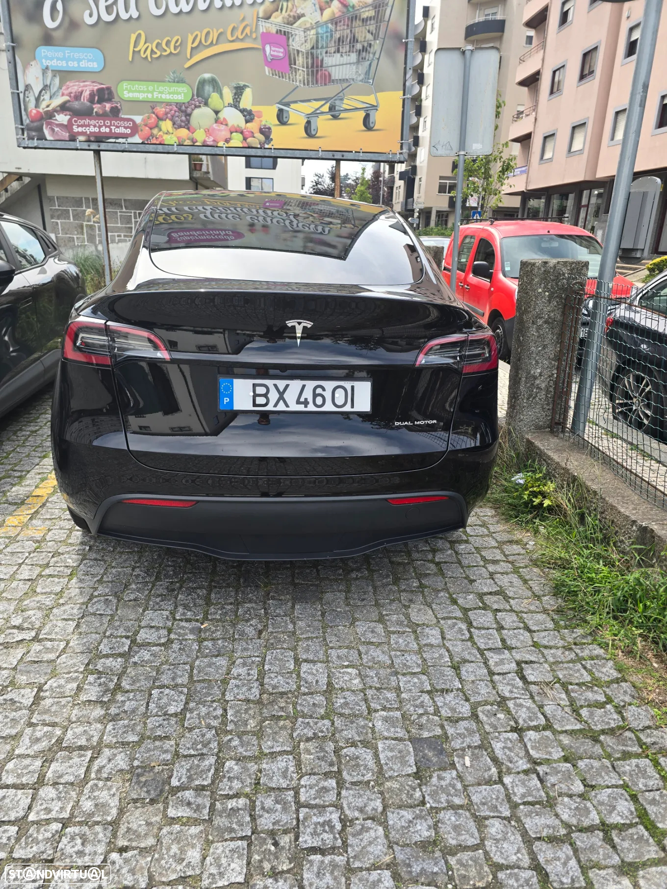 Tesla Model Y Long Range Tração Integral - 14