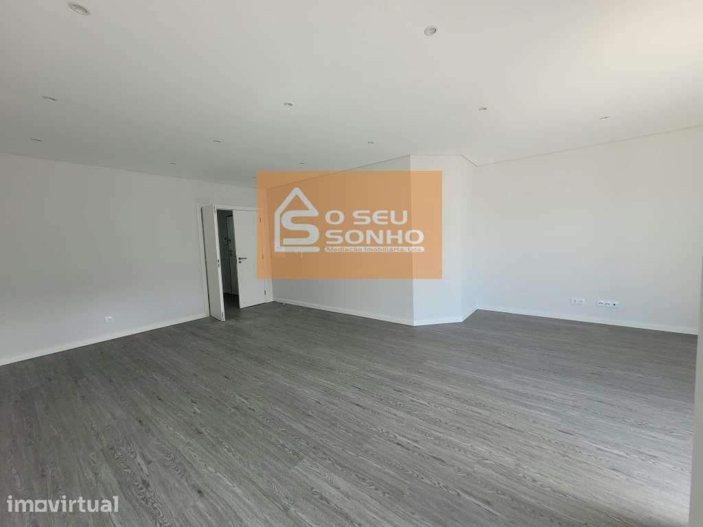 Apartamento T3 em Condomínio Moderno - Grande imagem: 4/31