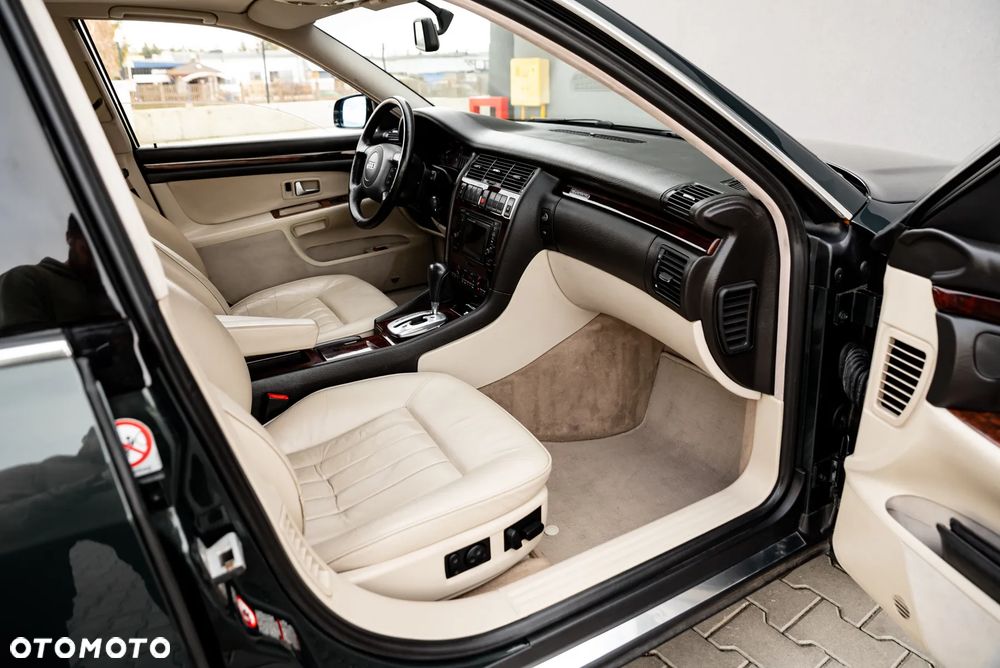 Audi A8 - 33