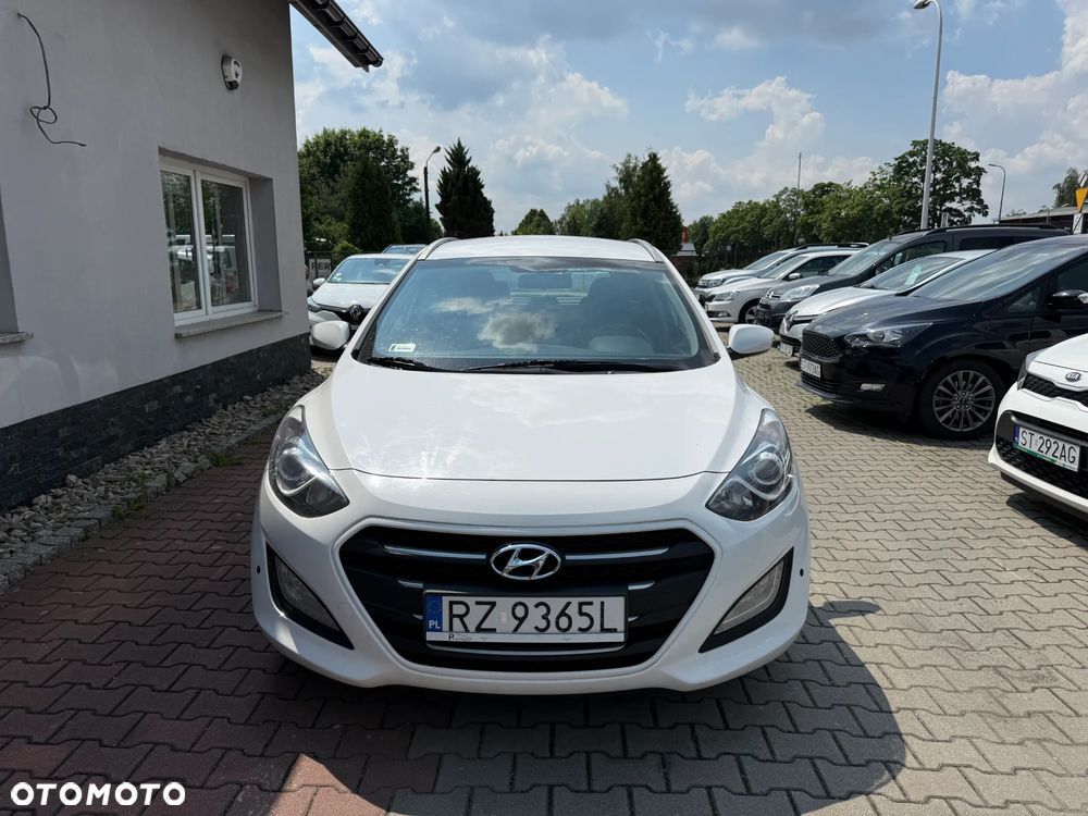 Hyundai i30 1.6 GDI Classic - 2