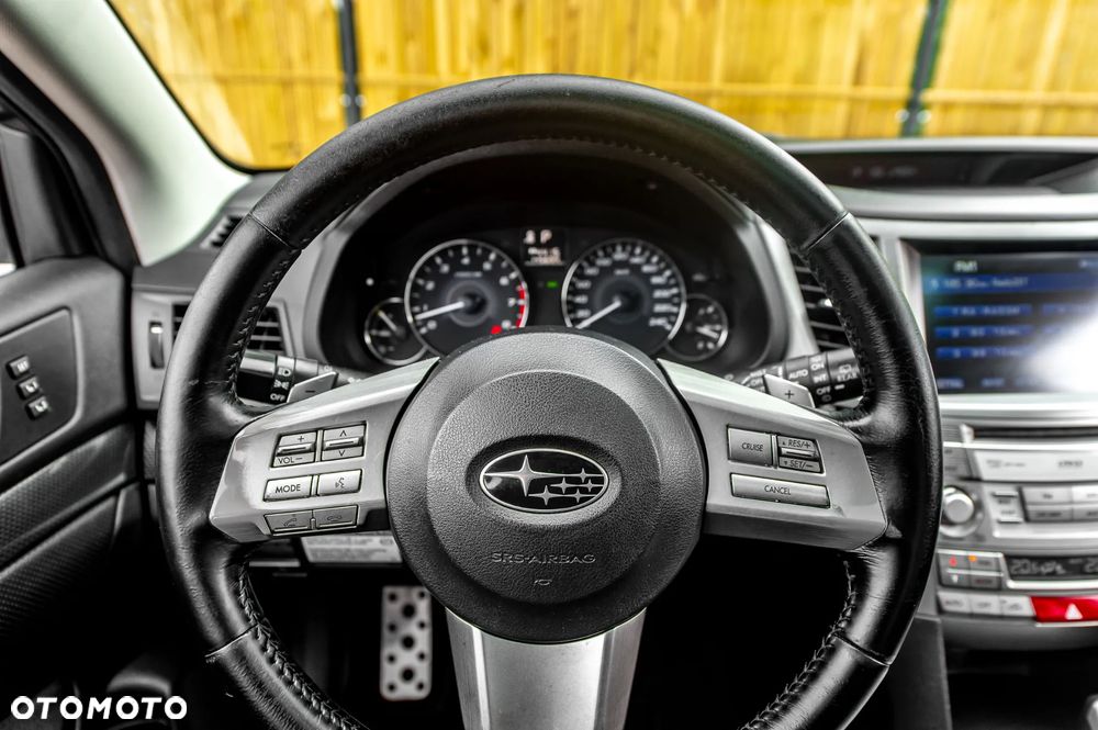 Subaru Legacy 2.5i Lineartronic Sport - 22
