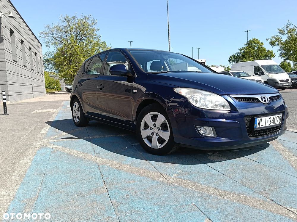 Hyundai i30 2.0 Premium - 4