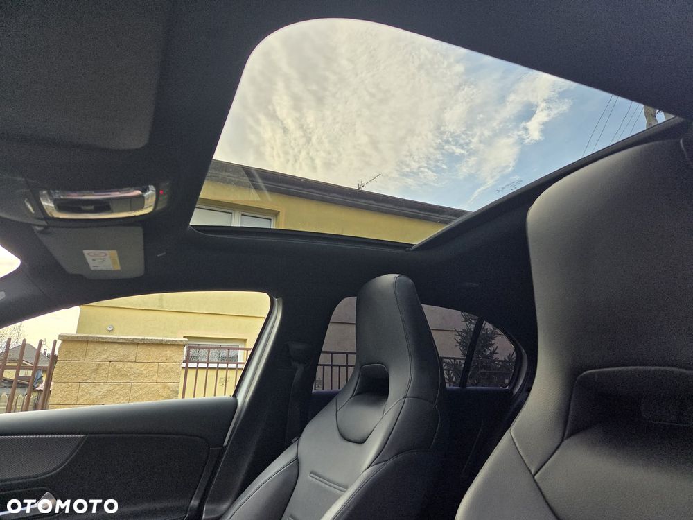 Mercedes-Benz Klasa A 180 d 7G-DCT Edition 19 - 16