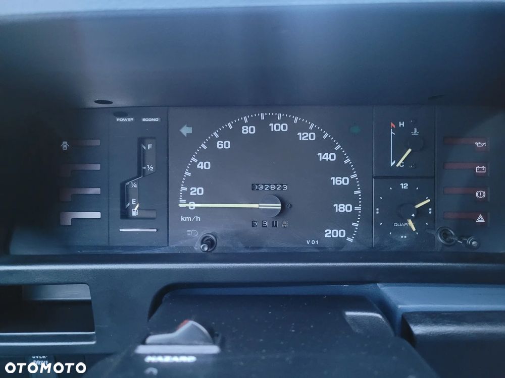Toyota Camry - 17