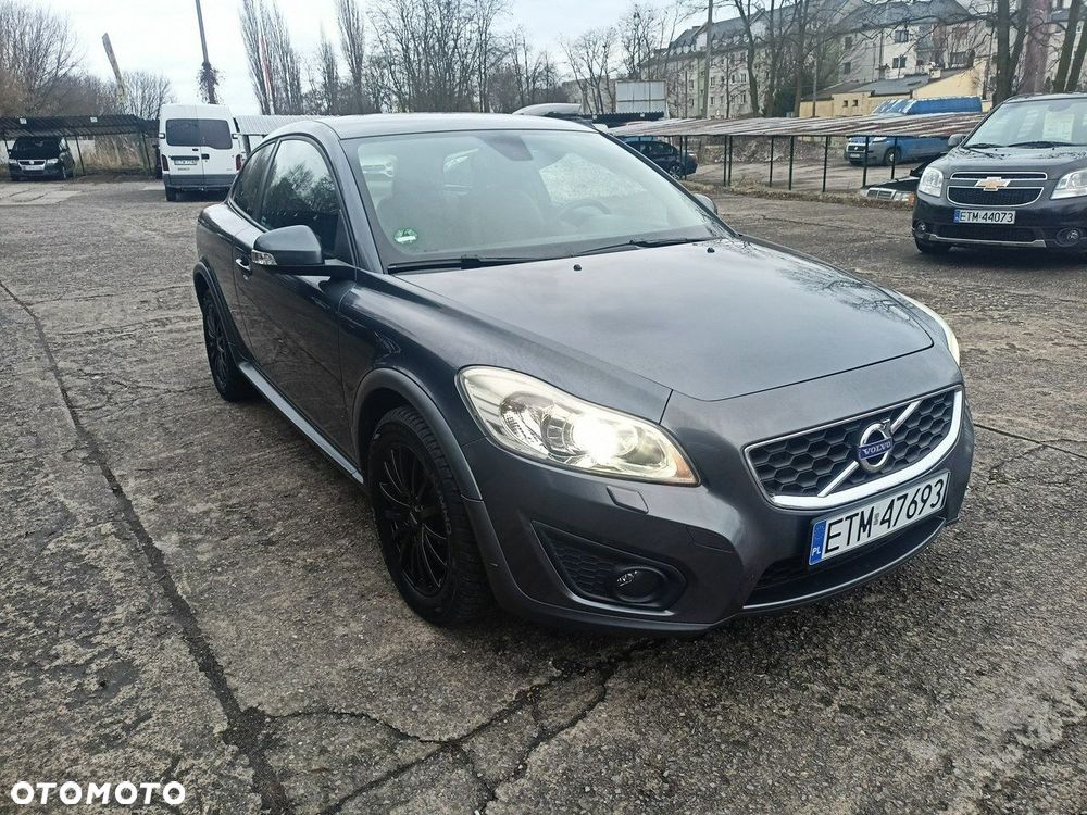 Volvo C30 2.0F - 12