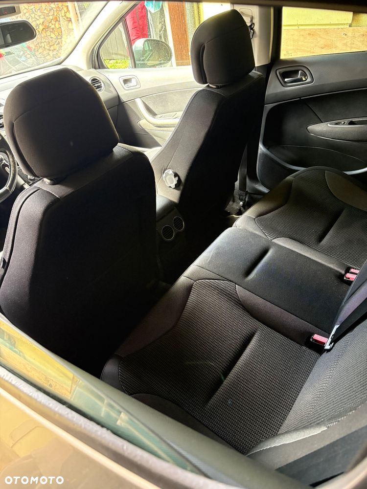Peugeot 308 - 7