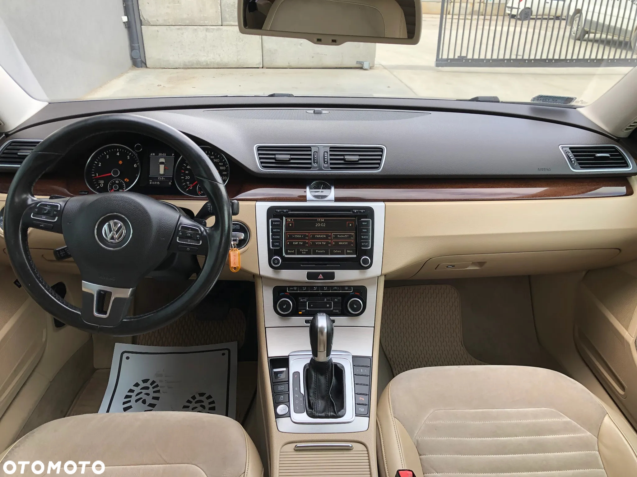 Volkswagen Passat 2.0 TSI Highline DSG - 12