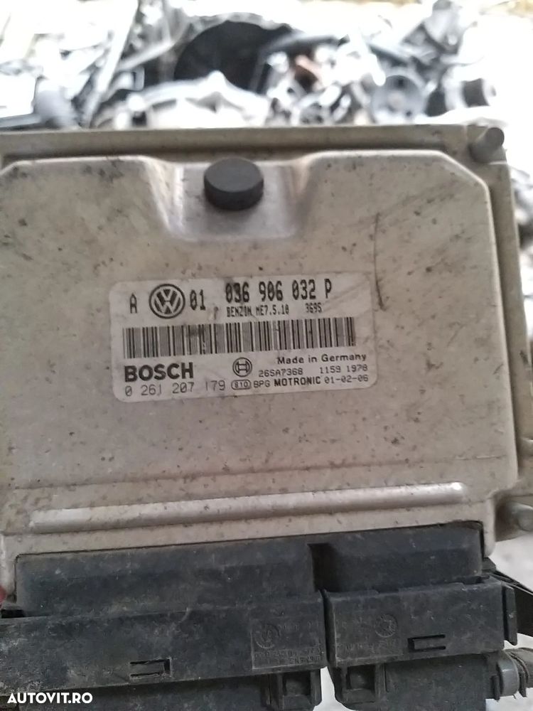 Calculator ECU cod: 036906032P pentru Volkswagen Golf 4 1.4 Benzina - 1