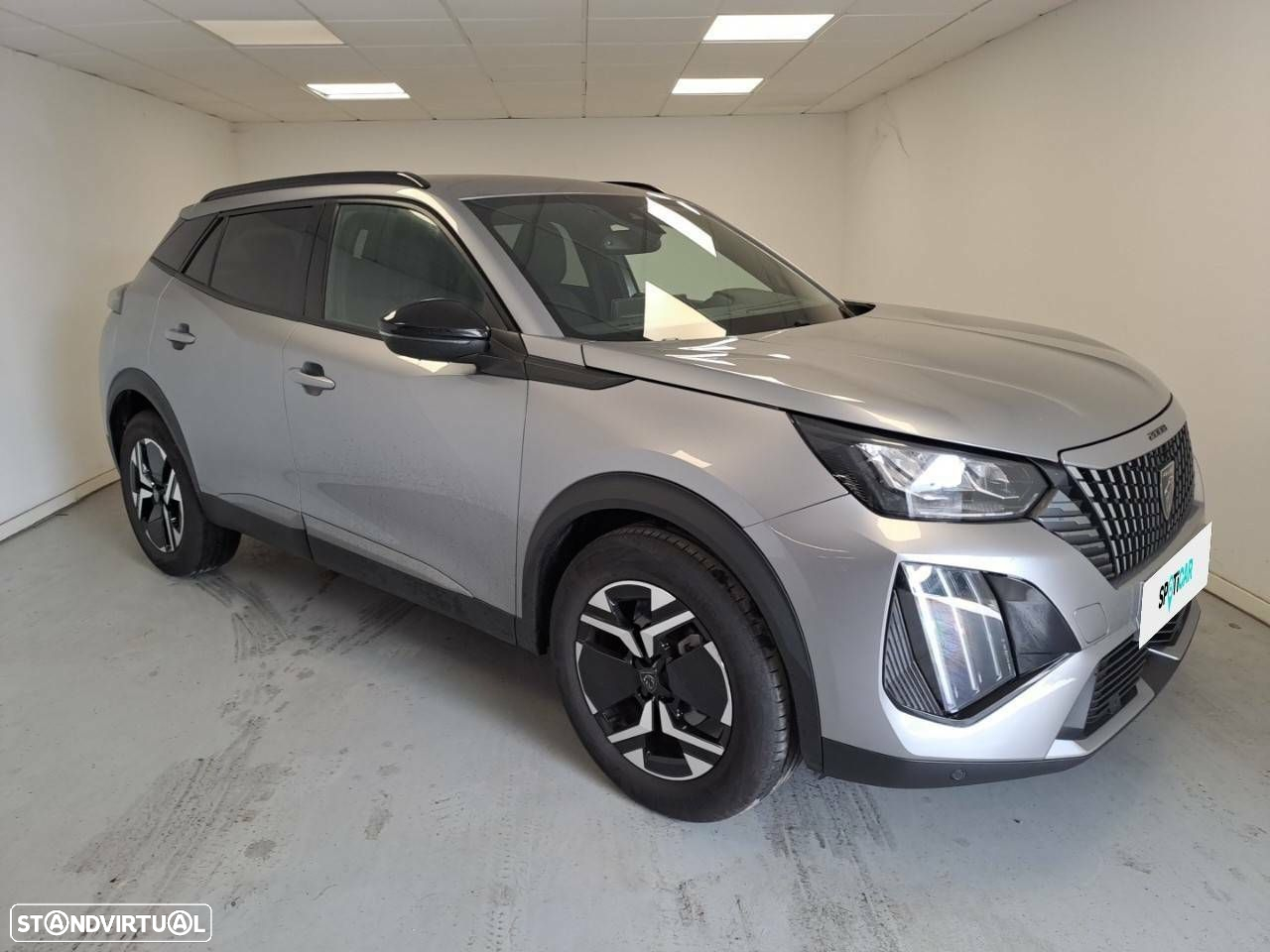 Peugeot 2008 1.2 PureTech Allure EAT8 - 3