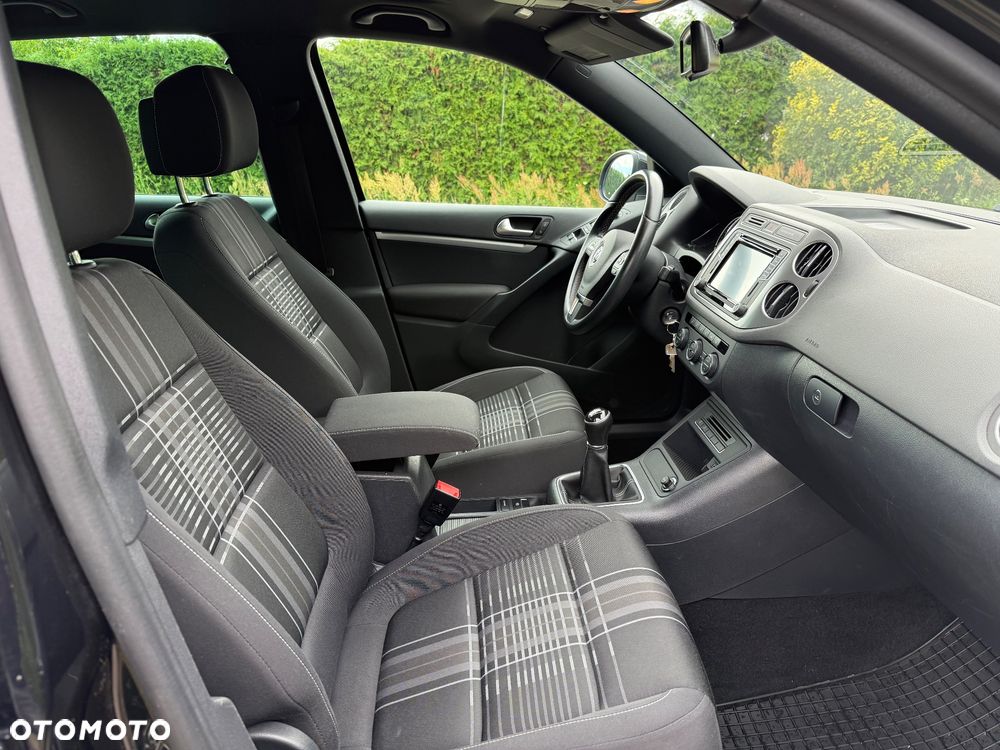 Volkswagen Tiguan 1.4 TSI BlueMotion Technology Lounge Sport & Style - 16
