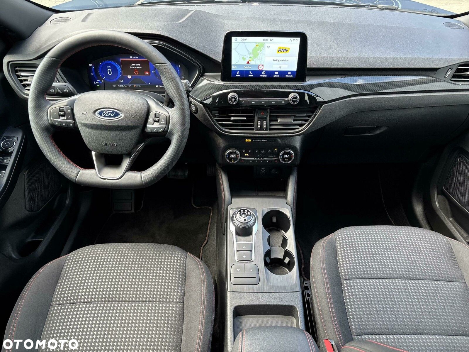 Ford Kuga - 9
