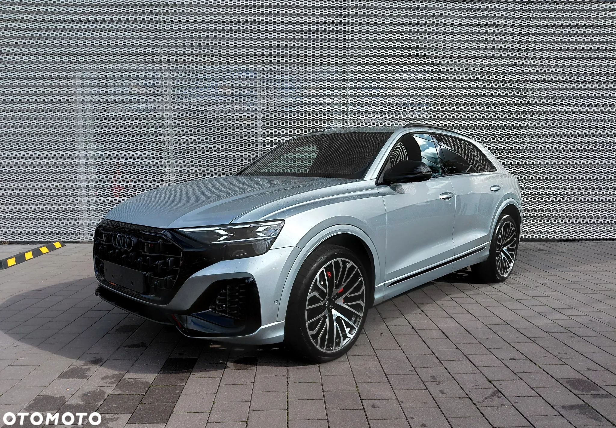 Audi Q8 - 1