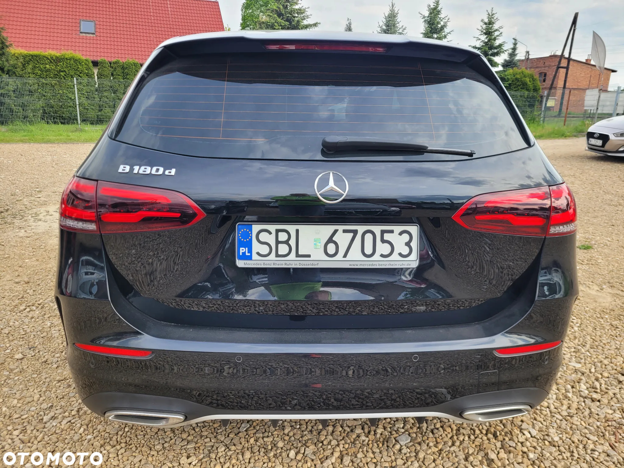 Mercedes-Benz Klasa B 180 d 7G-DCT AMG Line - 15