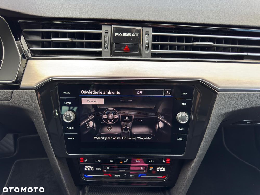 Volkswagen Passat Variant 1.5 TSI EVO Elegance DSG - 21