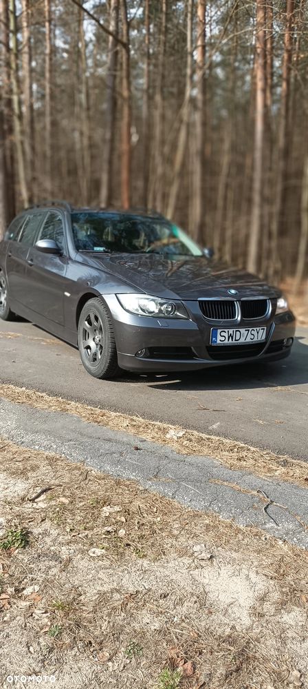 BMW Seria 3 320d - 12