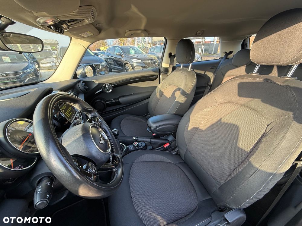 MINI ONE Blackyard - 11