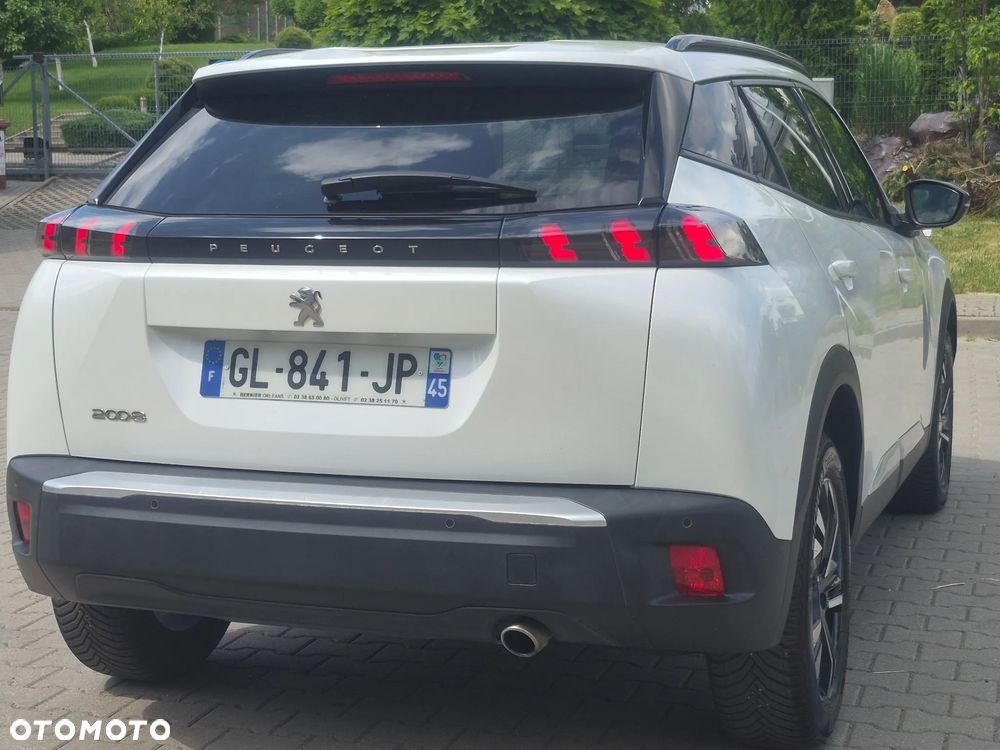 Peugeot 2008 1.5 BlueHDi Allure Pack S&S EAT8 - 11