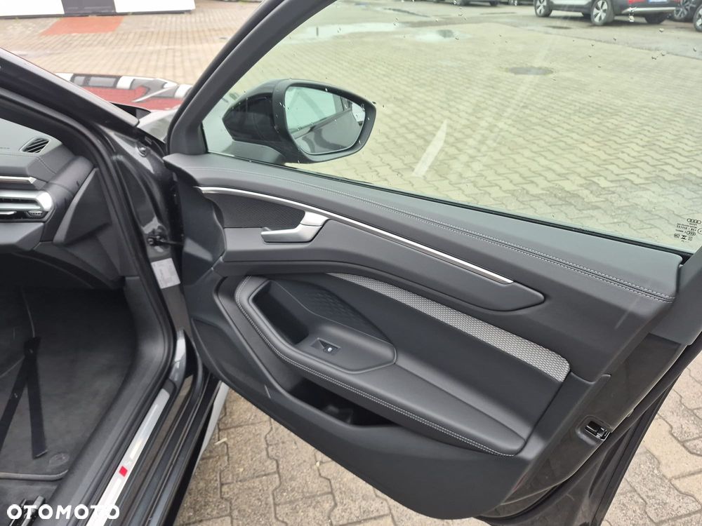 Audi A6 Avant - 31