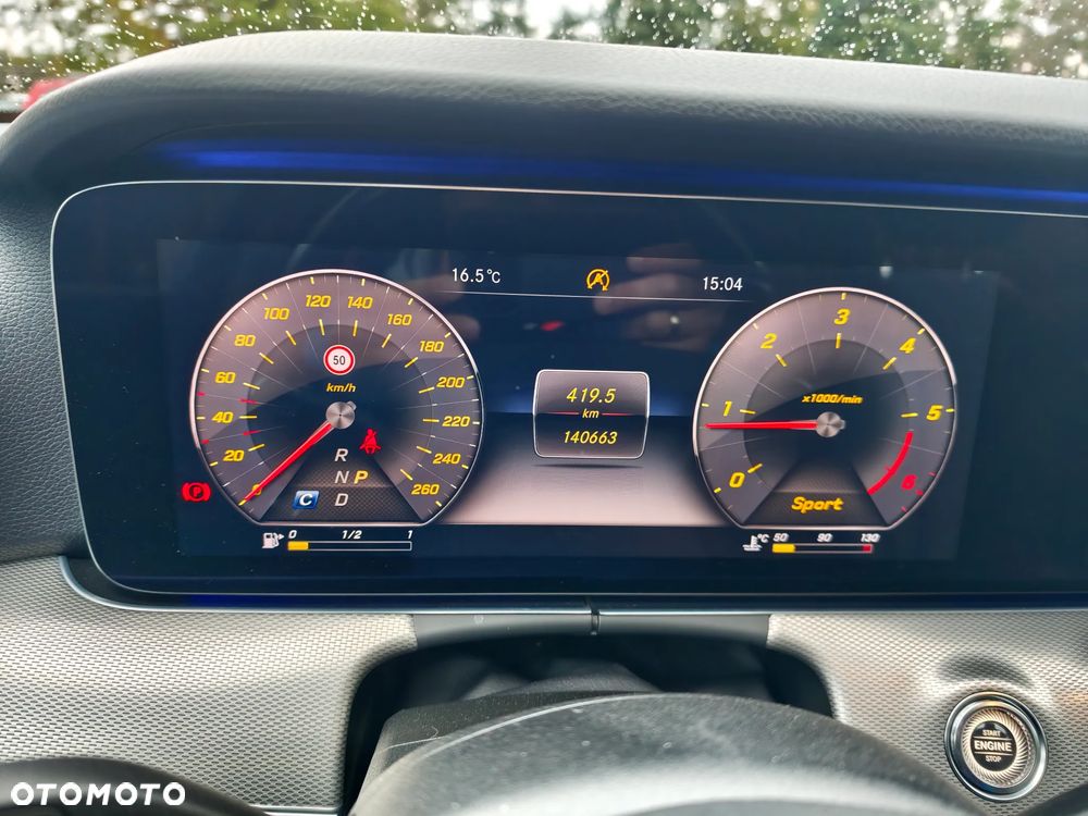 Mercedes-Benz Klasa E 220 d Business Edition 9G-TRONIC - 22