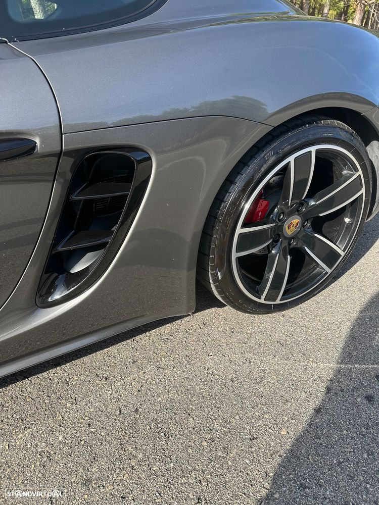 Porsche 718 Cayman - 7