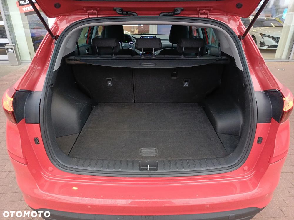 Hyundai Tucson 1.6 GDi Comfort 2WD - 26