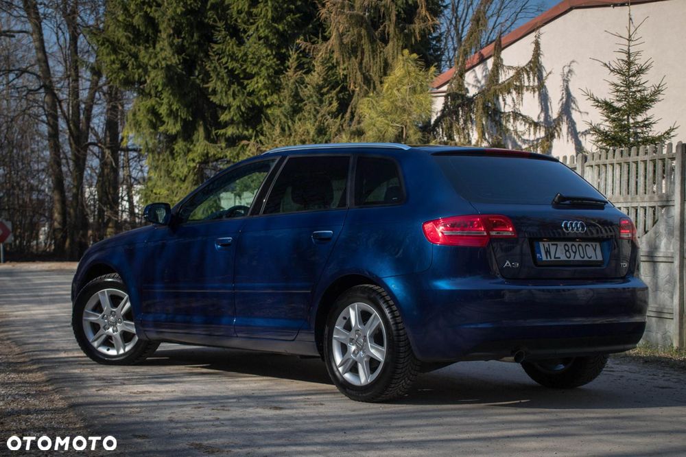 Audi A3 Sportback 2.0 TDI Ambition - 10