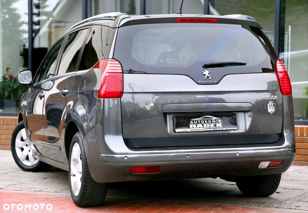 Peugeot 5008 - 23