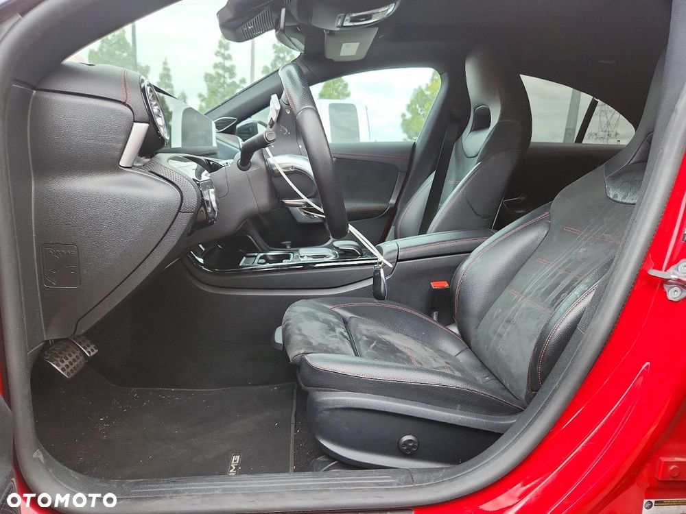 Mercedes-Benz CLA 250 4Matic 7G-DCT AMG Line - 9
