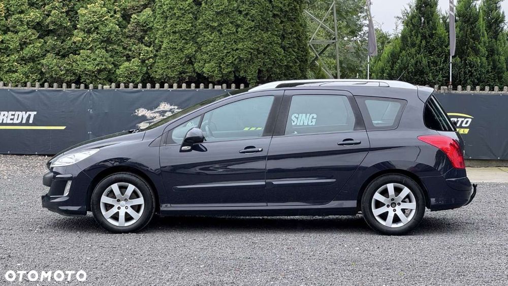 Peugeot 308 - 8