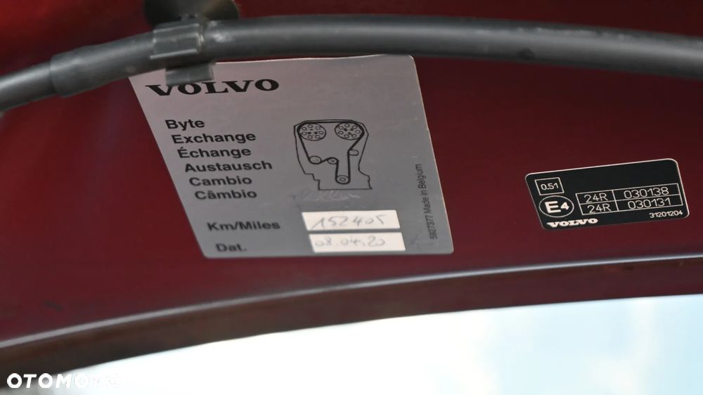 Volvo C70 2.0D Powershift Momentum - 37