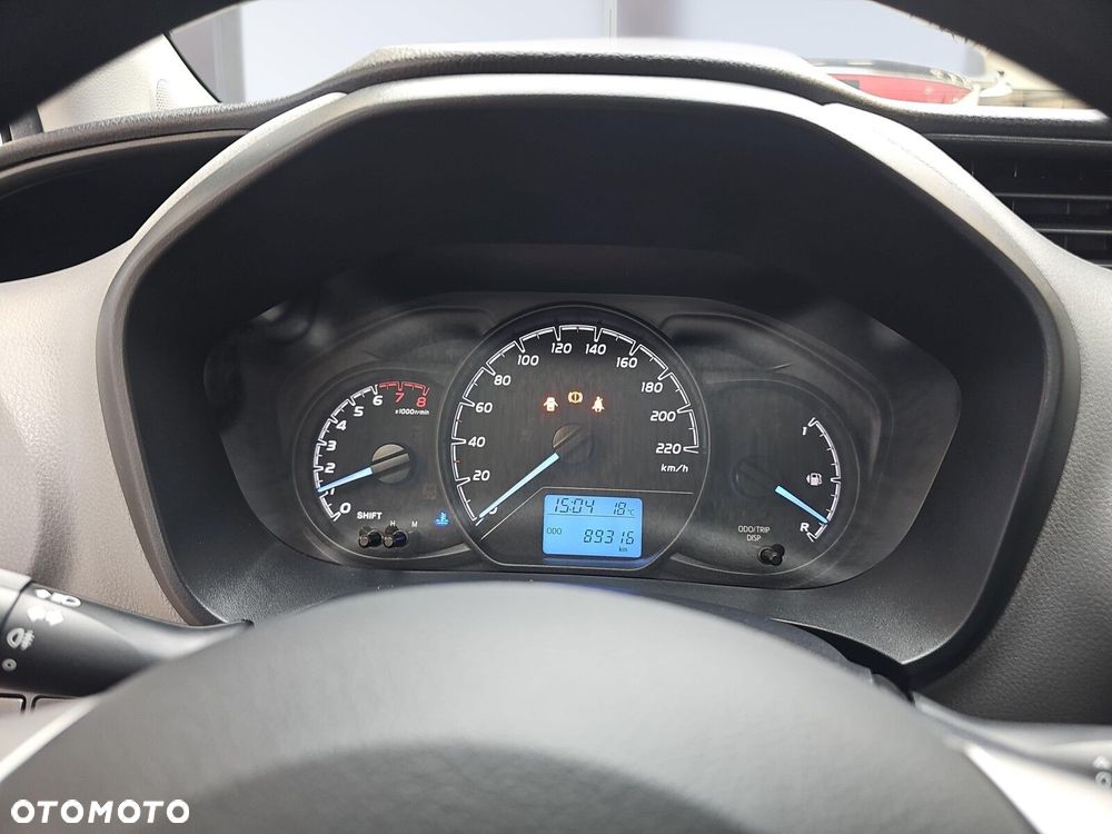 Toyota Yaris 1.5 Active - 13