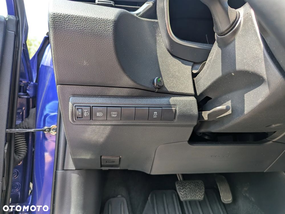 Toyota Corolla 1.8 Hybrid Comfort - 13