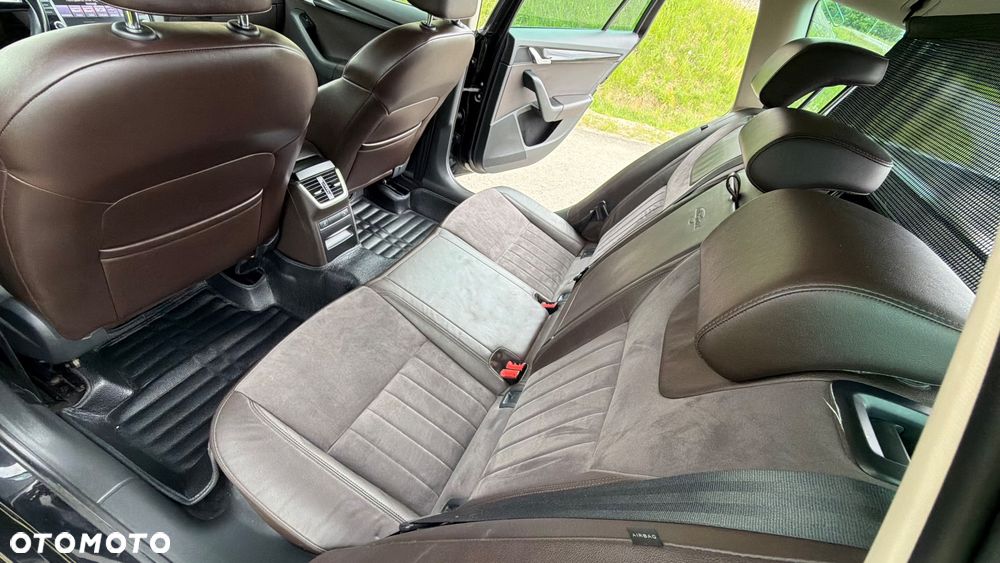 Skoda Octavia 2.0 TDI (Green tec) 4x4 DSG L&K - 38