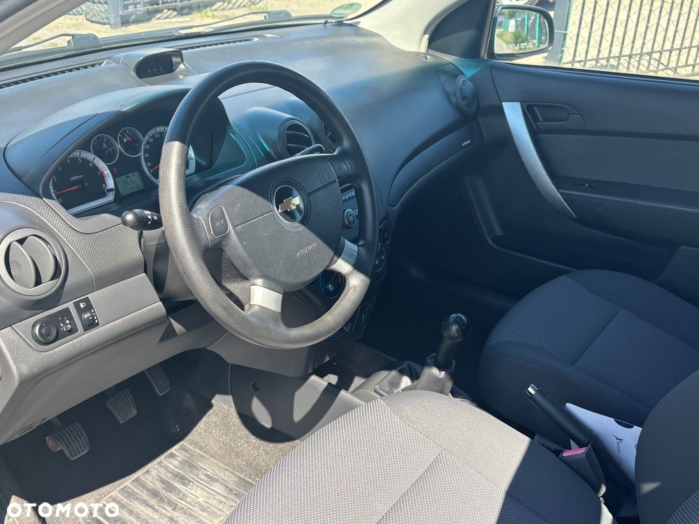 Chevrolet Aveo 1.2 16V LS - 15
