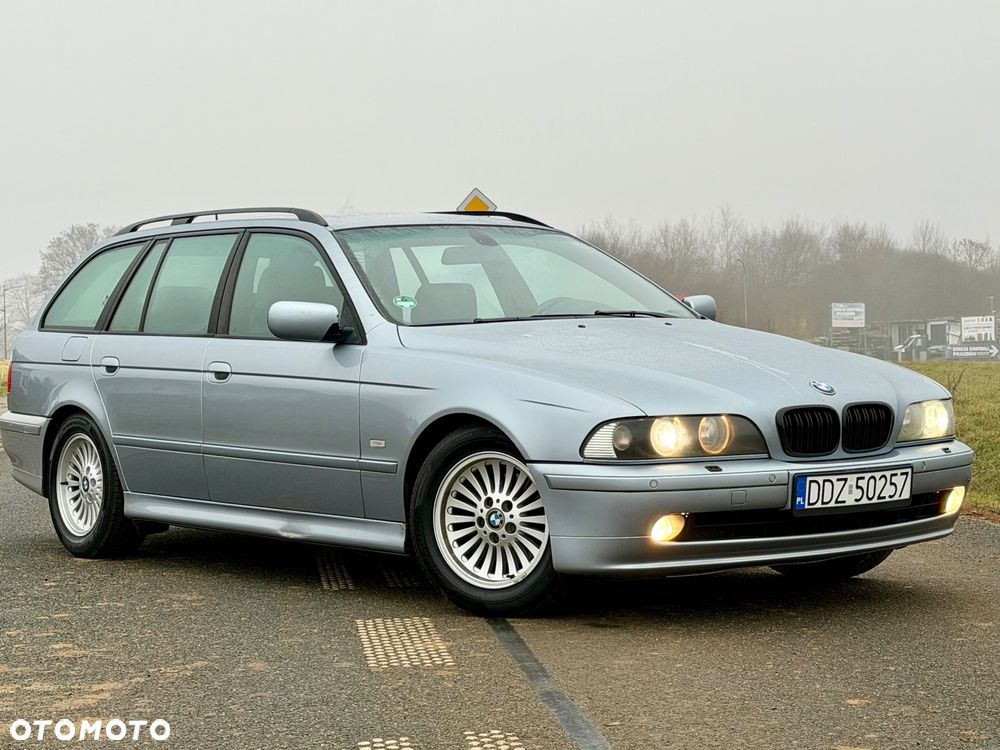 BMW Seria 5 - 1