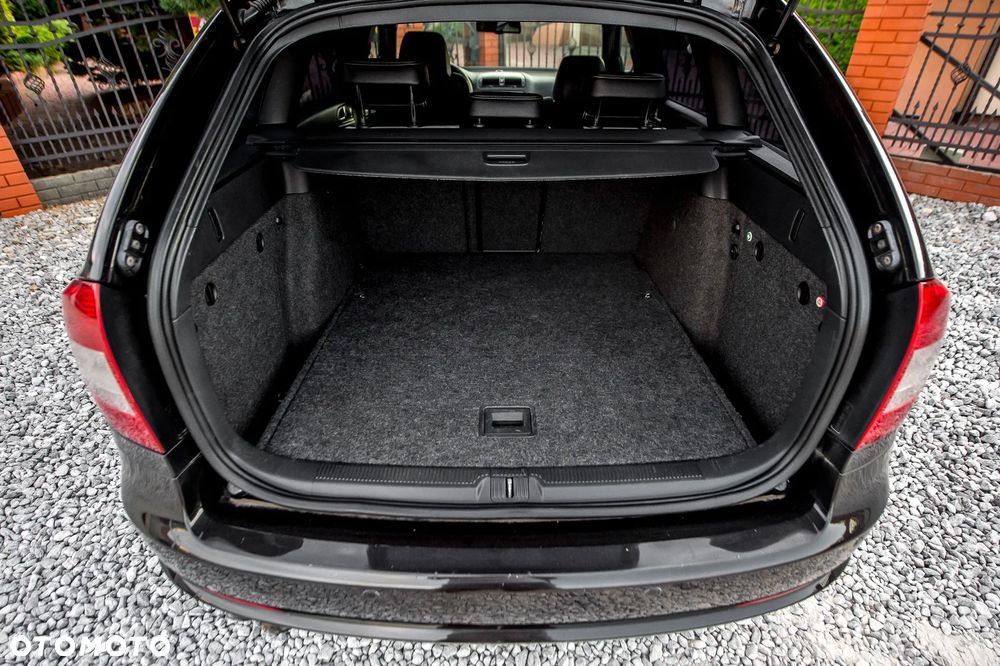 Skoda Octavia 2.0 TSI RS - 14