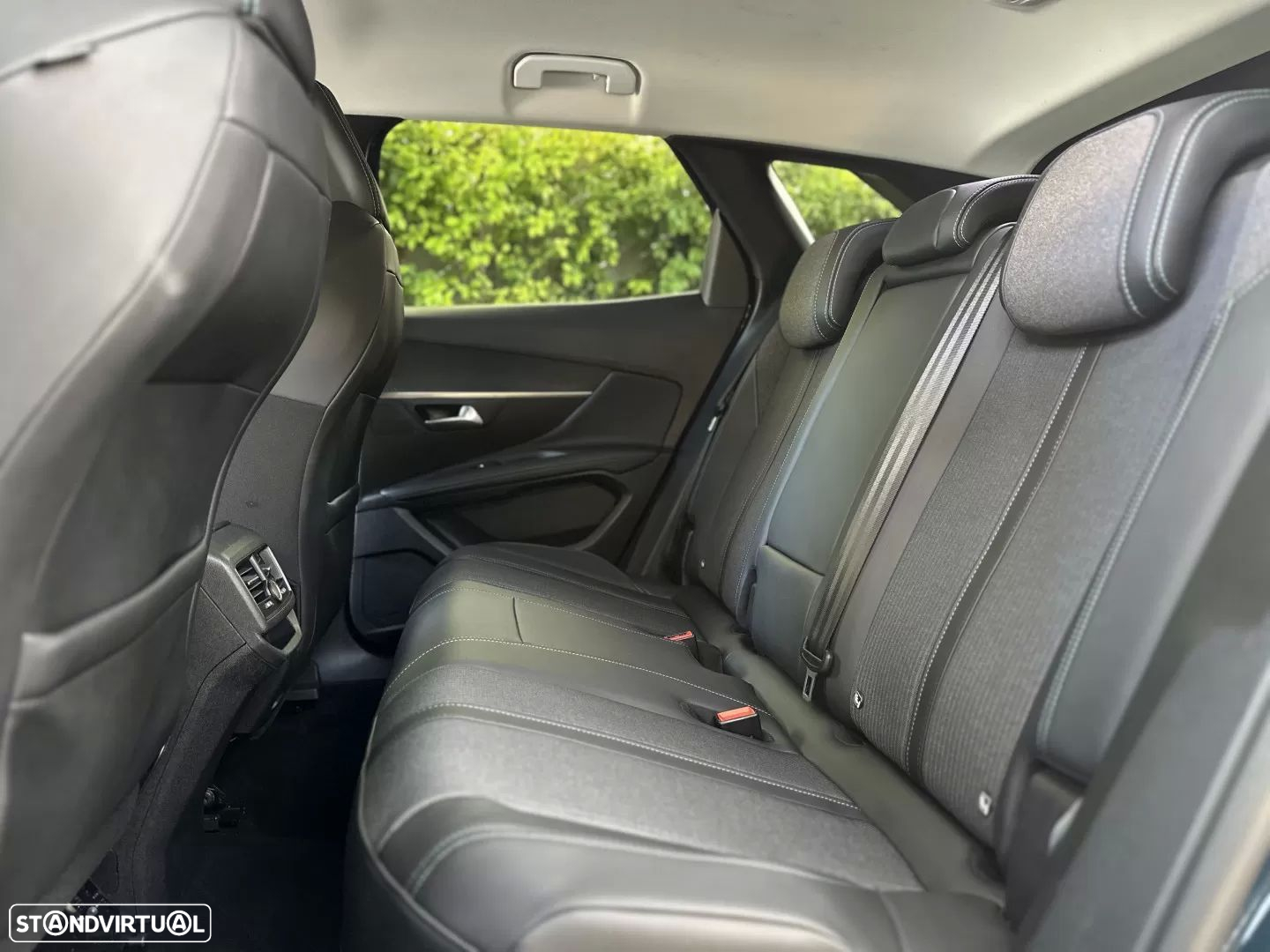 Peugeot 3008 1.6 Hybrid Allure Pack e-EAT8 - 14
