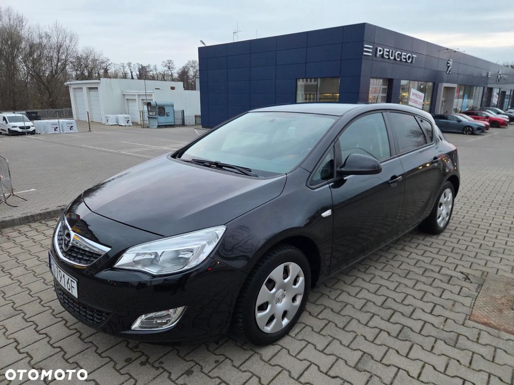 Opel Astra - 1