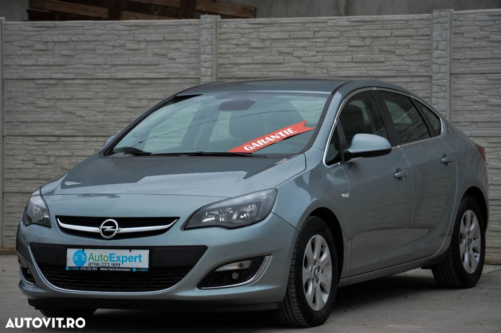 Opel Astra 1.7 CDTI DPF ecoFLEX Start/Stop Innovation - 14