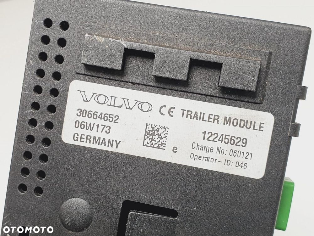 HAK HOLOWNICZY WYPINANY VOLVO V70 II 30763897 - 11