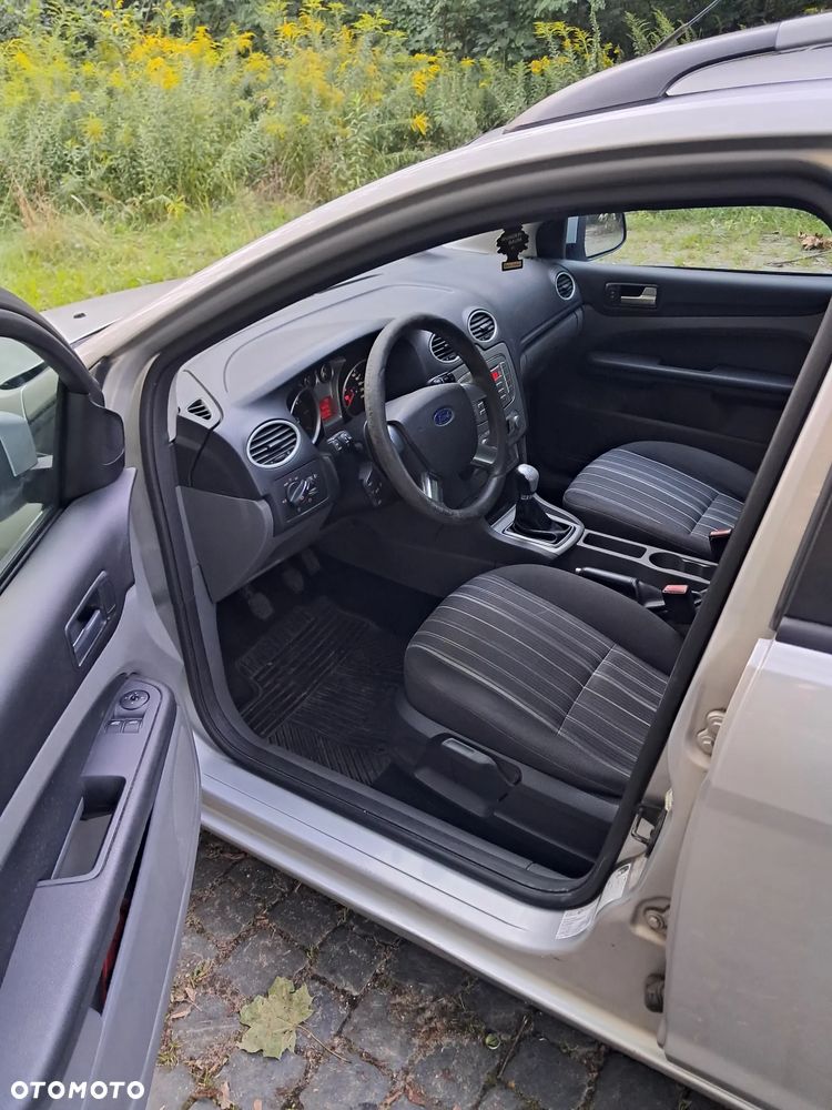 Ford Focus - 12