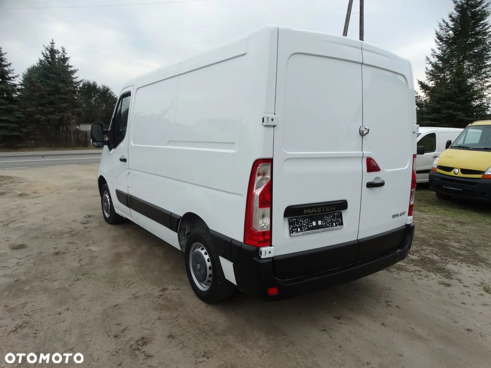 Renault Master - 6